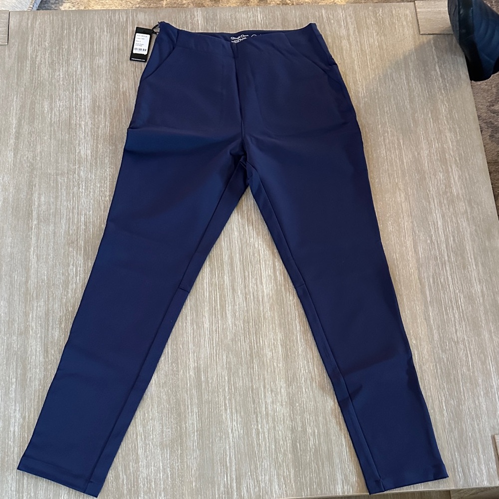Women’s golf pants